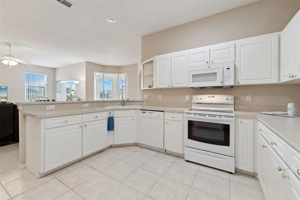 239 Dinner Lake Place Lake Wales FL 33859