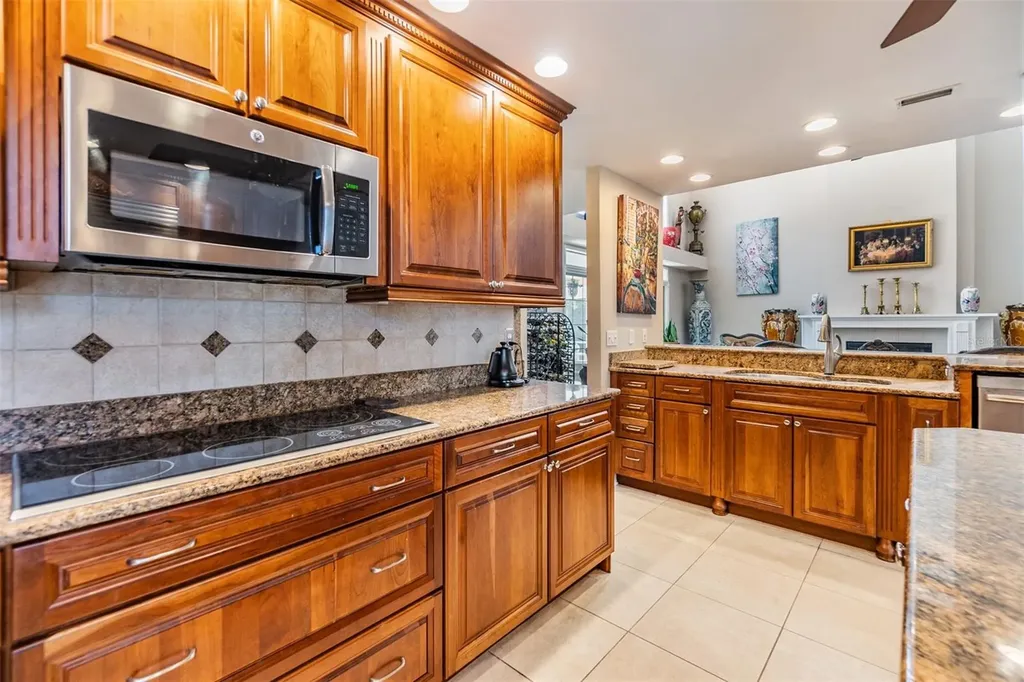 1422 Jumana Loop Apollo Beach FL 33572