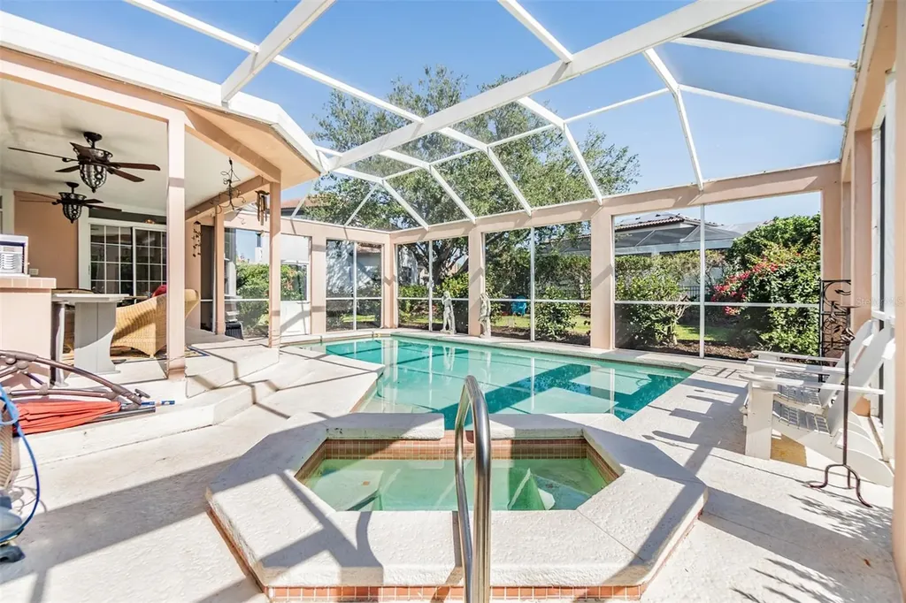 1422 Jumana Loop Apollo Beach FL 33572
