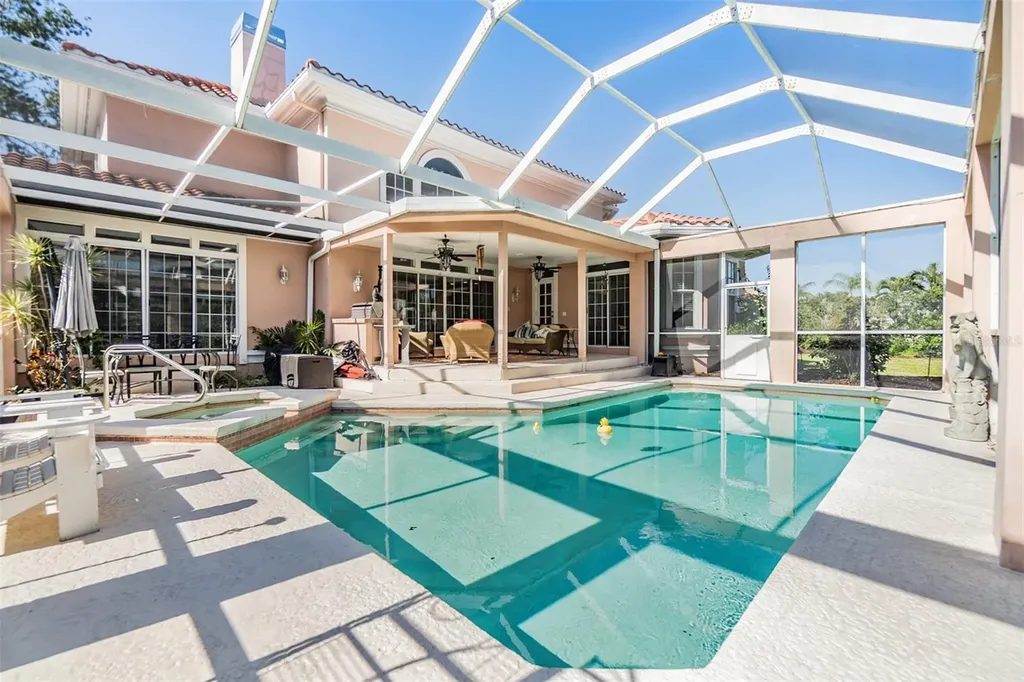 1422 Jumana Loop Apollo Beach FL 33572