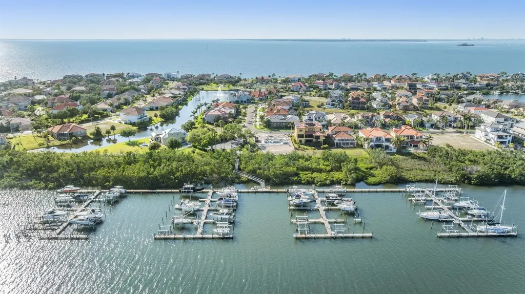 1422 Jumana Loop Apollo Beach FL 33572