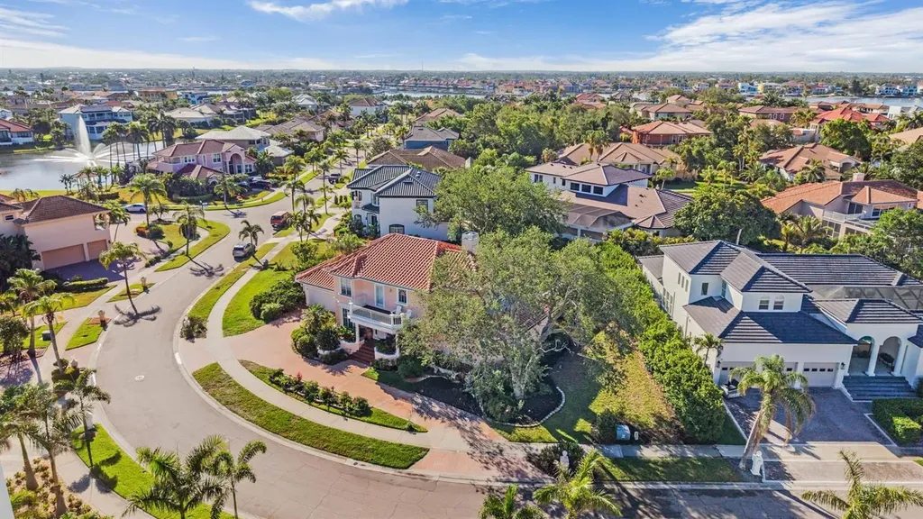 1422 Jumana Loop Apollo Beach FL 33572