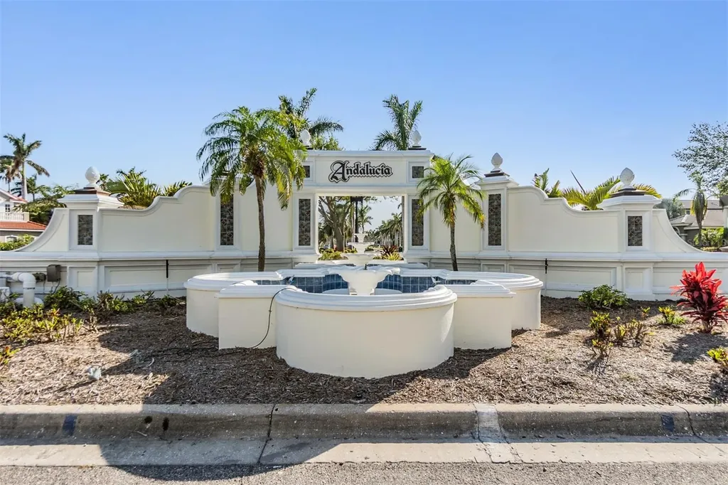 1422 Jumana Loop Apollo Beach FL 33572