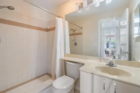 1422 Jumana Loop Apollo Beach FL 33572