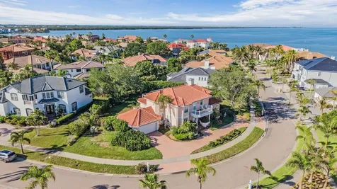 1422 Jumana Loop Apollo Beach FL 33572