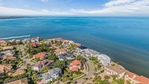 1422 Jumana Loop Apollo Beach FL 33572