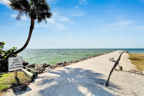 1422 Jumana Loop Apollo Beach FL 33572