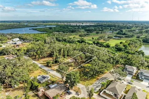 3006 12th Avenue E Bradenton FL 34208