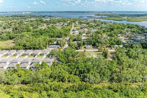 3006 12th Avenue E Bradenton FL 34208