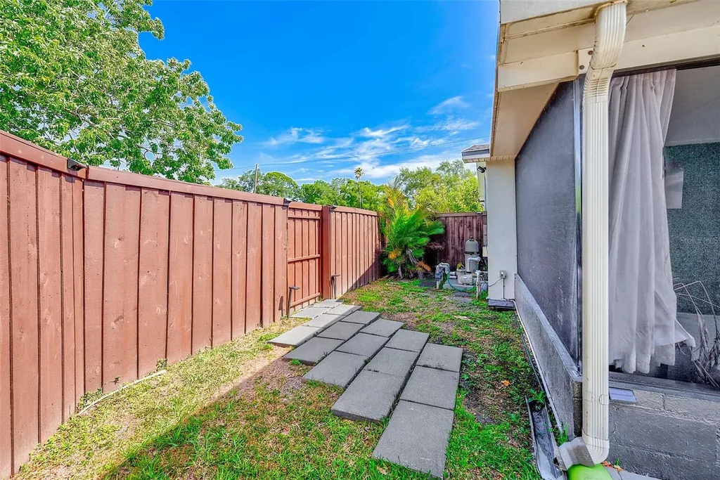 1026 Meadowlawn Drive N St Petersburg FL 33702