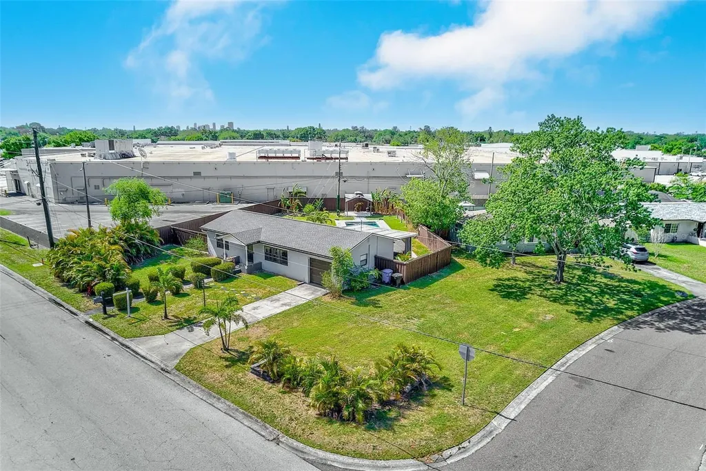 1026 Meadowlawn Drive N St Petersburg FL 33702