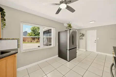 1026 Meadowlawn Drive N St Petersburg FL 33702
