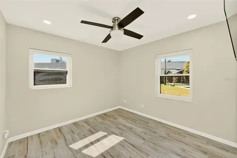 1026 Meadowlawn Drive N St Petersburg FL 33702