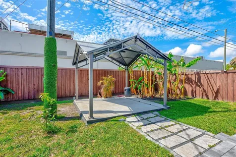 1026 Meadowlawn Drive N St Petersburg FL 33702