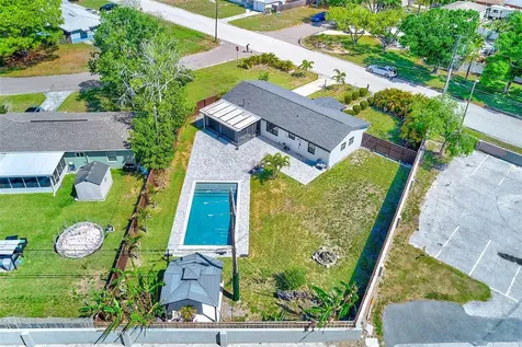 1026 Meadowlawn Drive N St Petersburg FL 33702