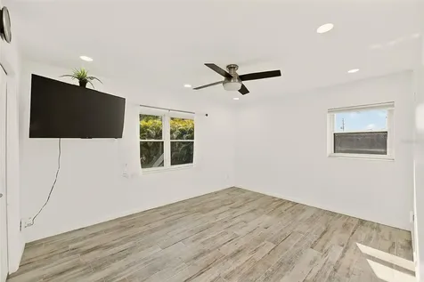 1026 Meadowlawn Drive N St Petersburg FL 33702