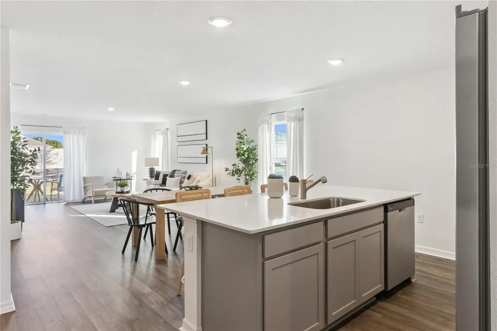 1106 Amber Waves Road Lake Wales FL 33859