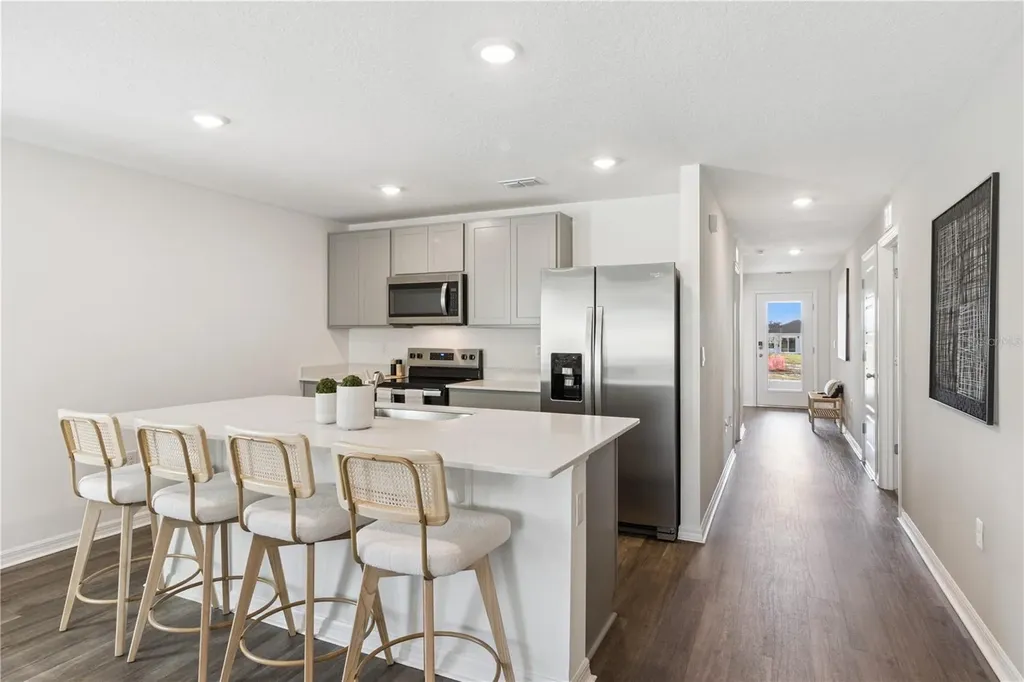 1106 Amber Waves Road Lake Wales FL 33859