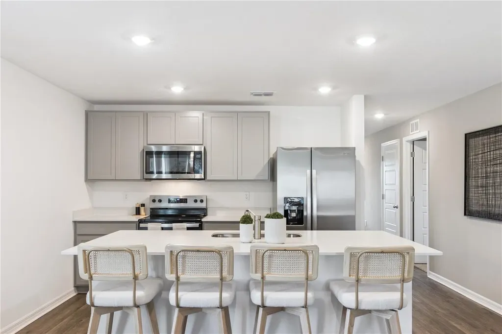 1106 Amber Waves Road Lake Wales FL 33859