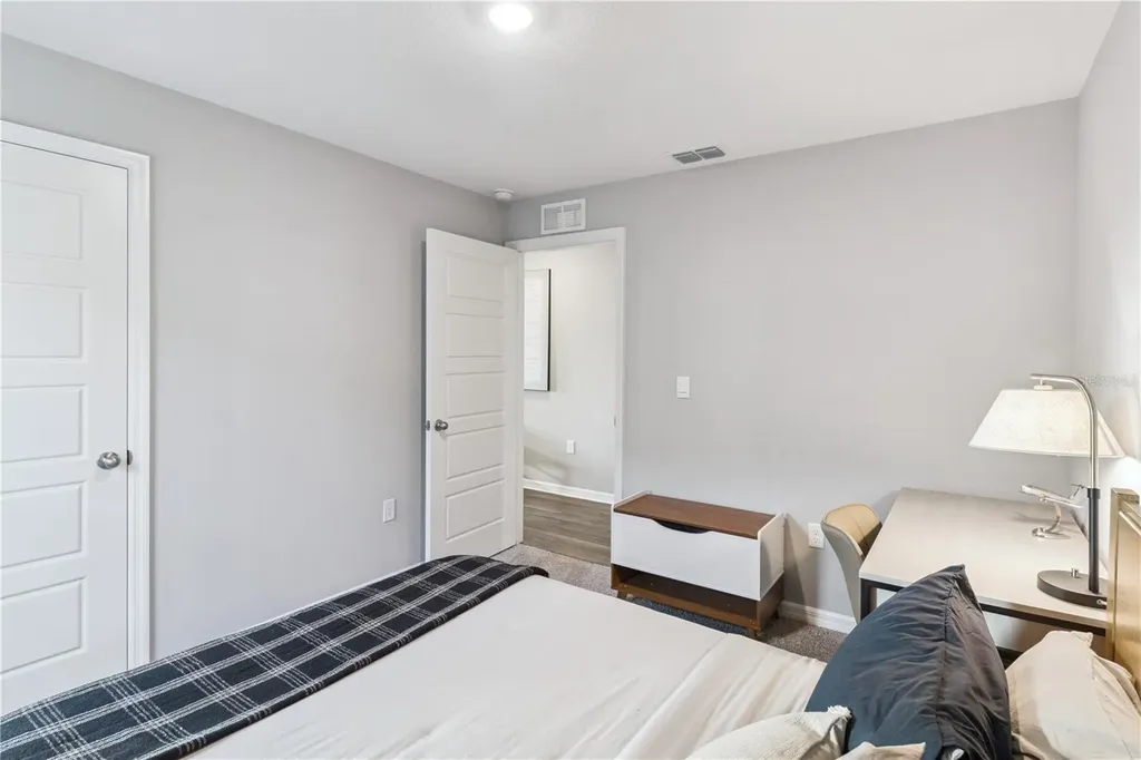 1106 Amber Waves Road Lake Wales FL 33859