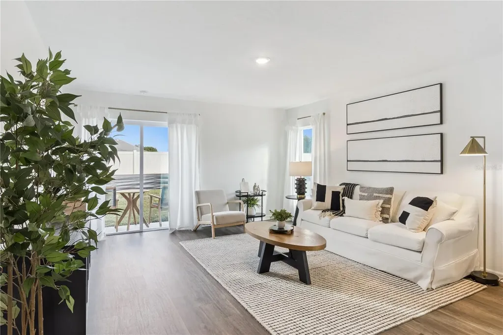 1106 Amber Waves Road Lake Wales FL 33859