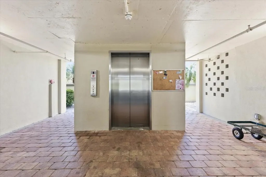 10045 Links Lane Rotonda West FL 33947