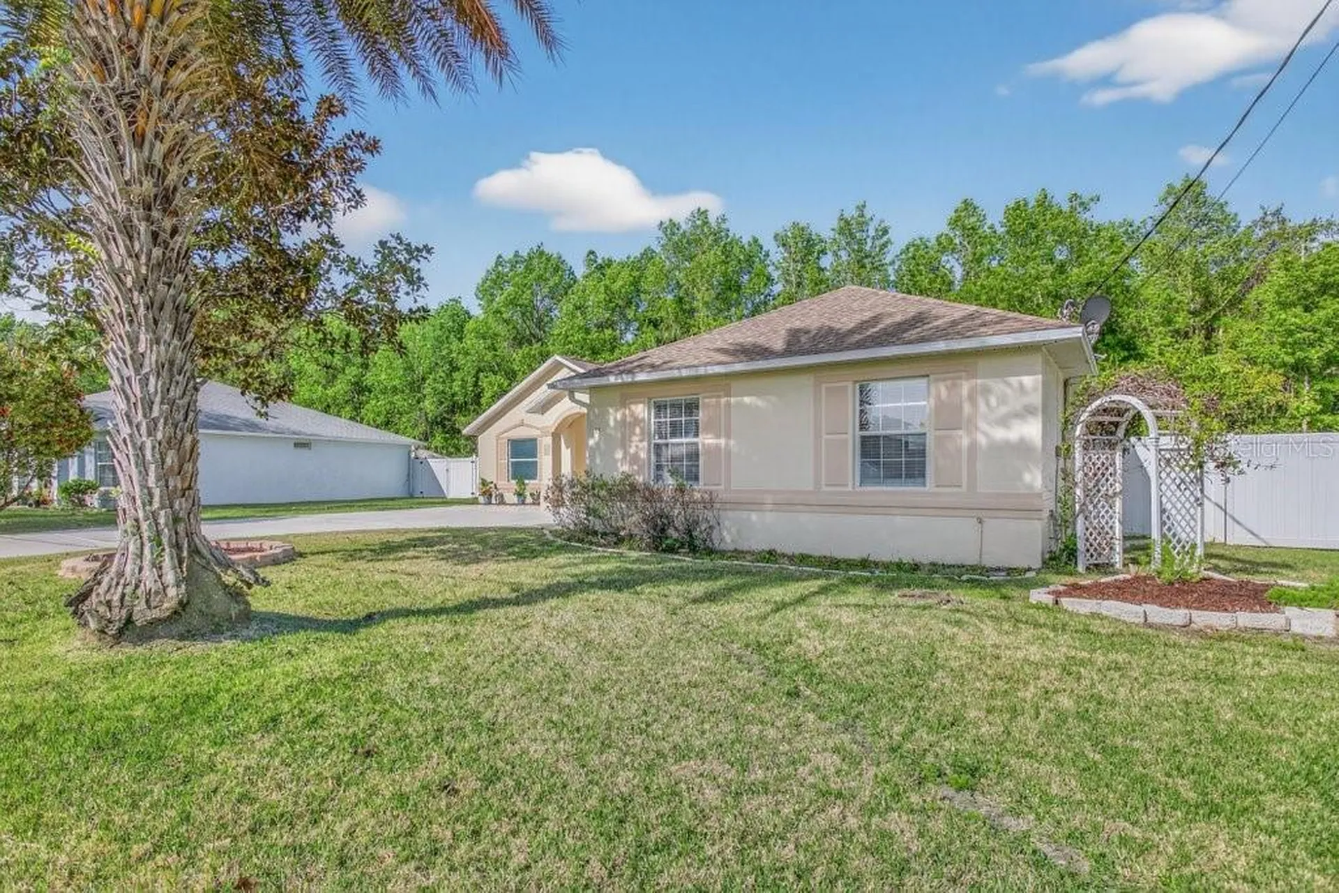 15 Londonderry Drive Palm Coast FL 32137
