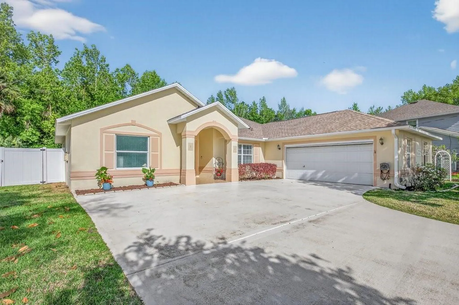 15 Londonderry Drive Palm Coast FL 32137