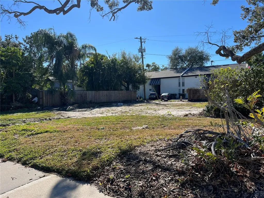 404 E Davis Boulevard Tampa FL 33606