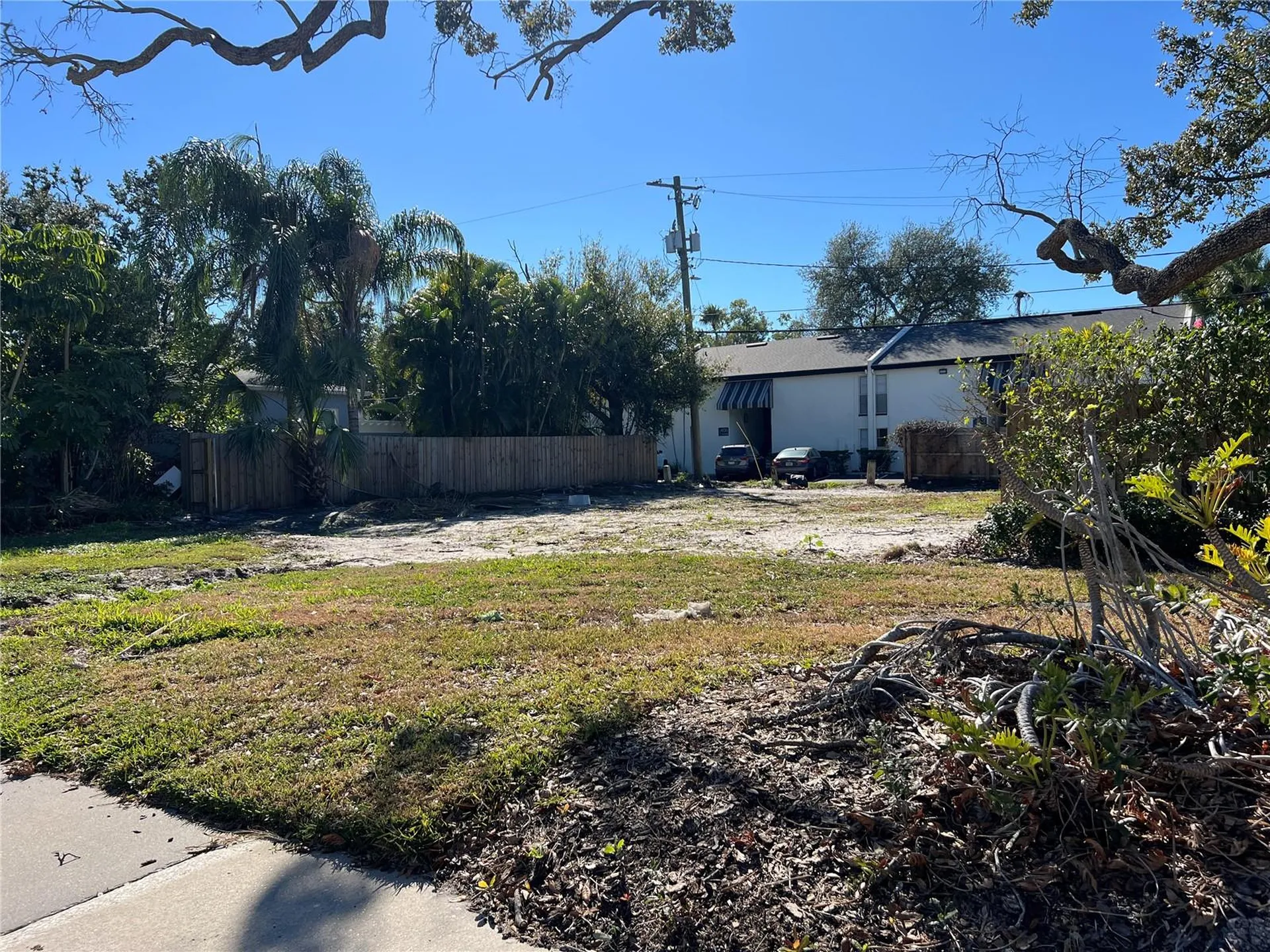 404 E Davis Boulevard Tampa FL 33606
