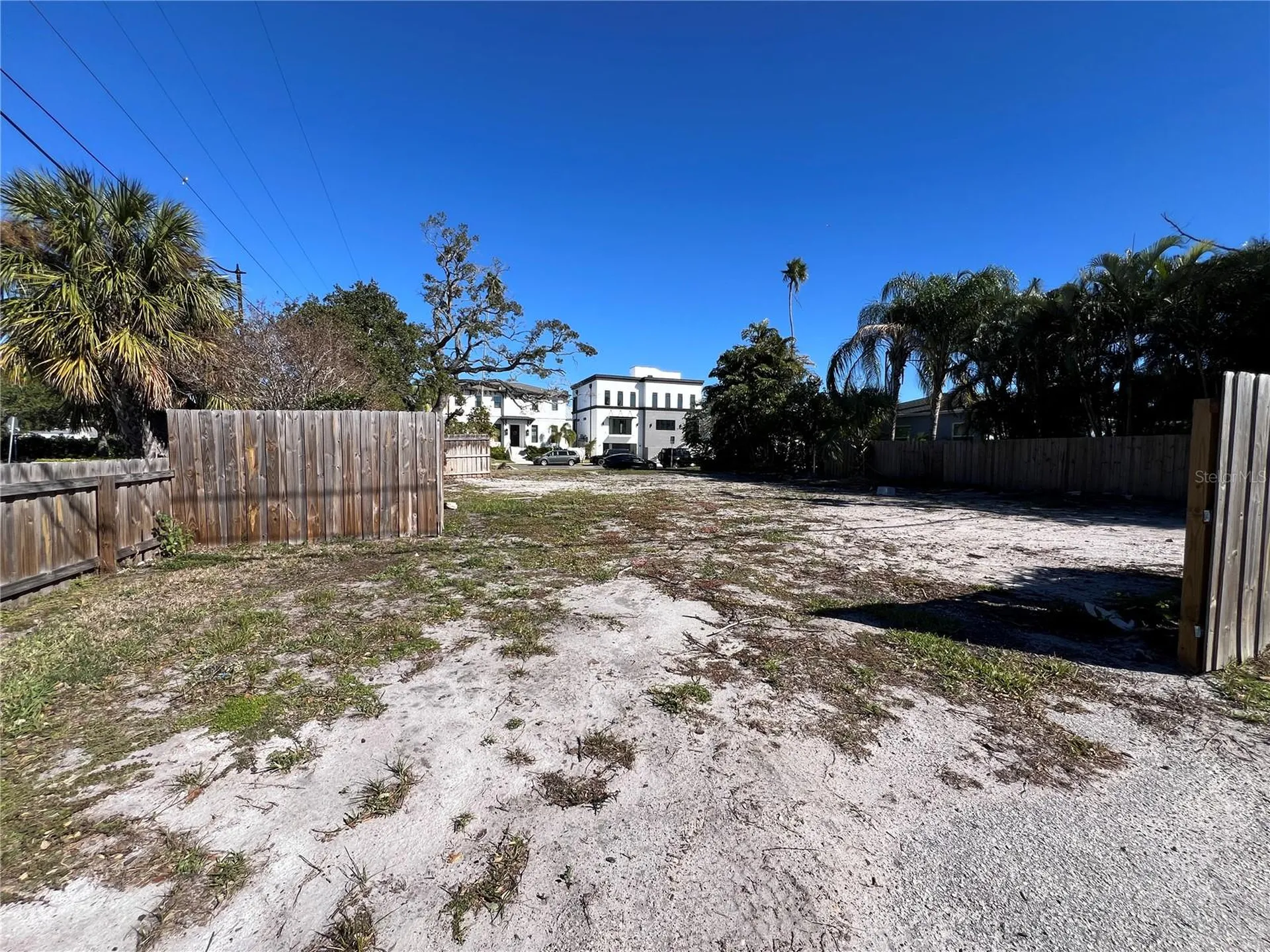 404 E Davis Boulevard Tampa FL 33606
