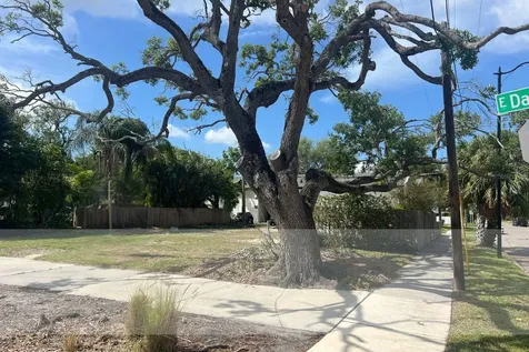 404 E Davis Boulevard Tampa FL 33606