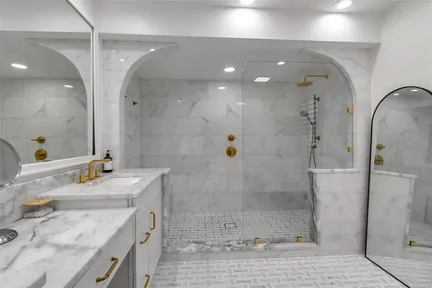 2341 Harbour Oaks Drive Longboat Key FL 34228