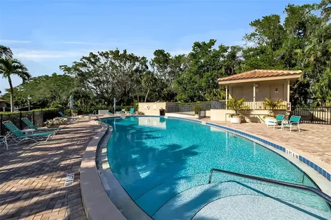 2341 Harbour Oaks Drive Longboat Key FL 34228