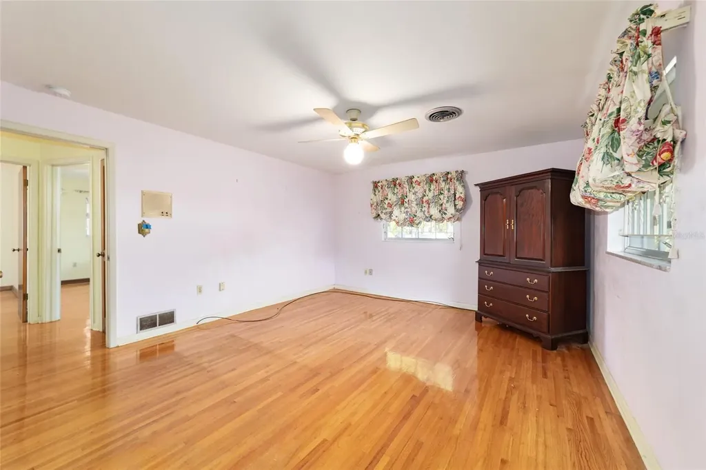 1904 NW 14th Street Ocala FL 34475