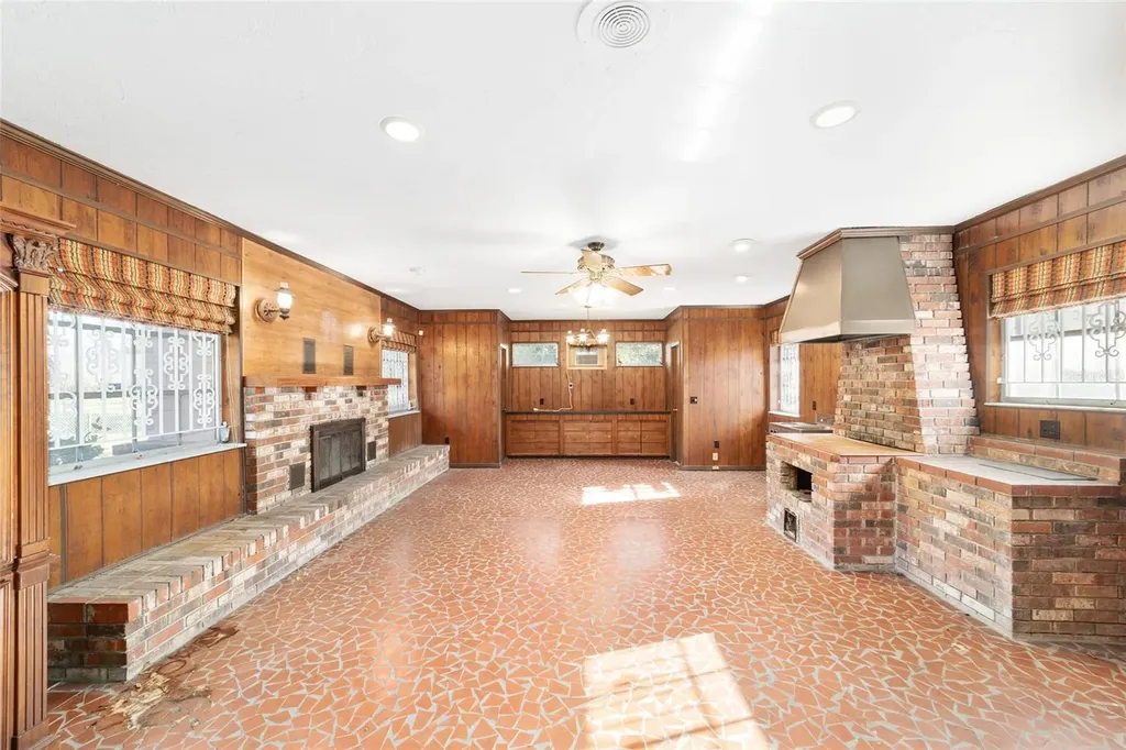 1904 NW 14th Street Ocala FL 34475