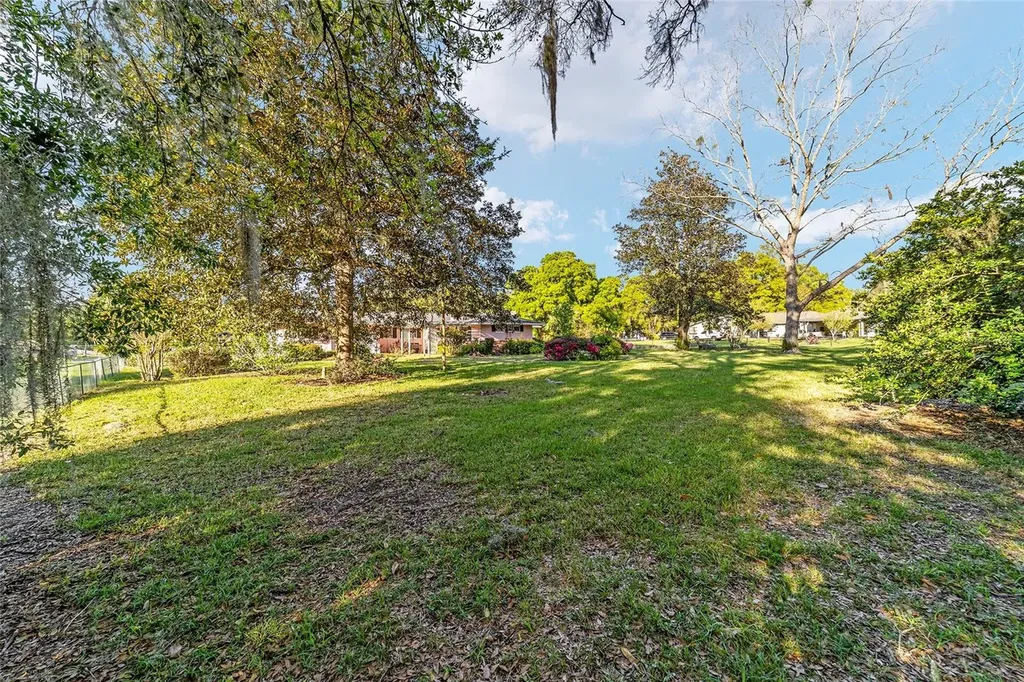 1904 NW 14th Street Ocala FL 34475