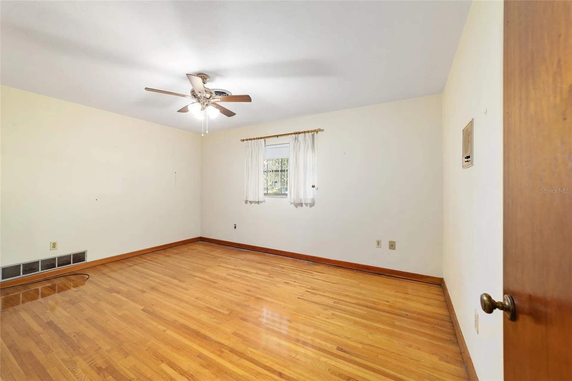 1904 NW 14th Street Ocala FL 34475