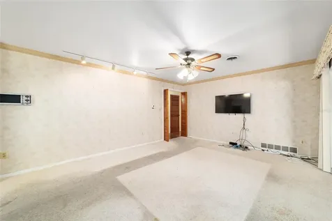 1904 NW 14th Street Ocala FL 34475