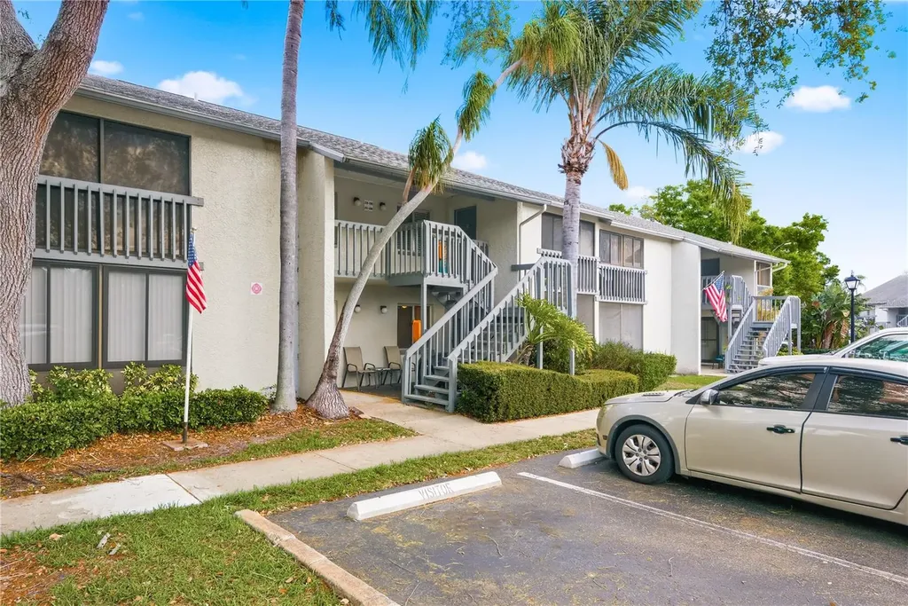11201 122nd Avenue Largo FL 33778