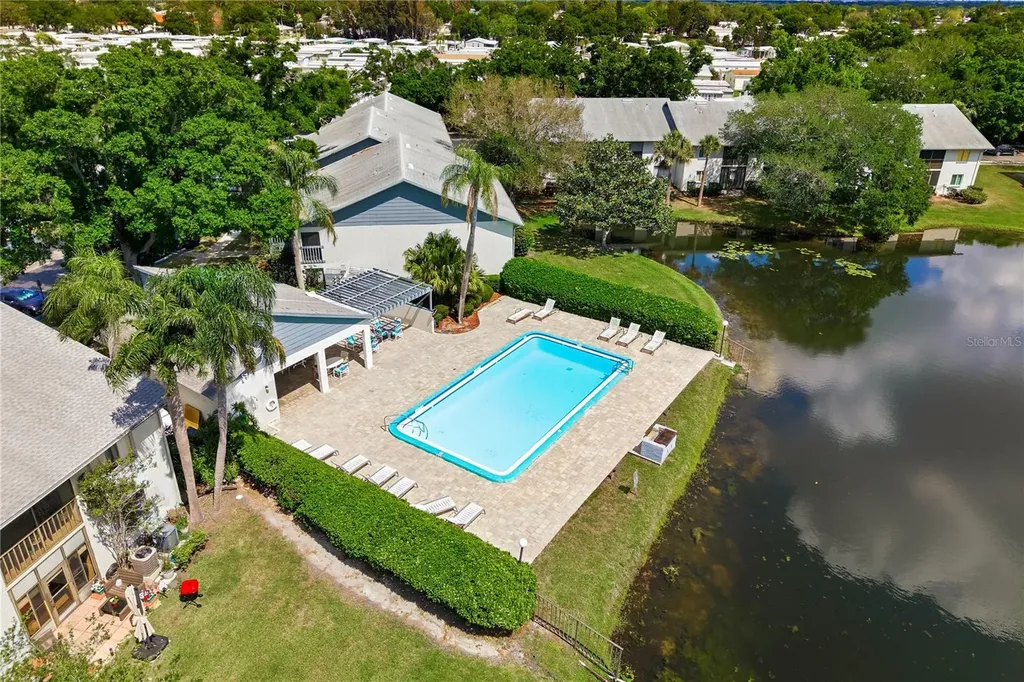 11201 122nd Avenue Largo FL 33778