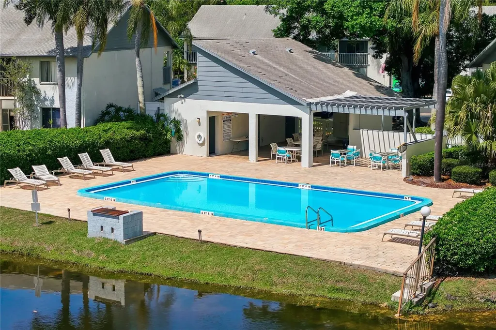 11201 122nd Avenue Largo FL 33778