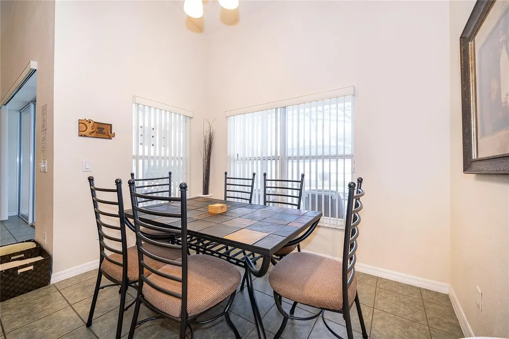 569 Burford Circle Davenport FL 33896