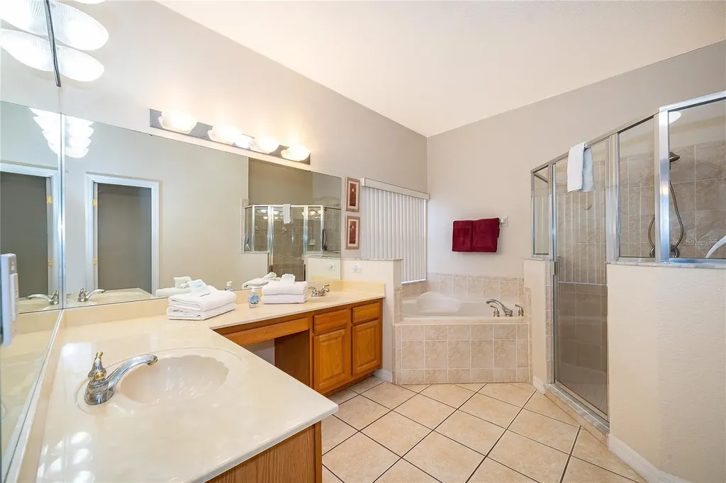 569 Burford Circle Davenport FL 33896