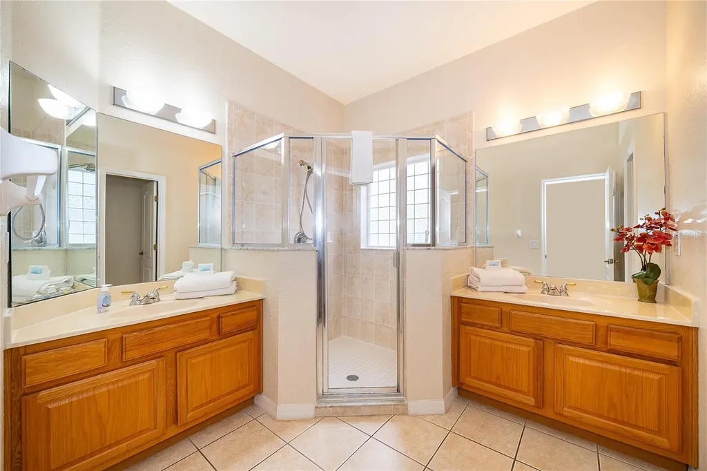 569 Burford Circle Davenport FL 33896