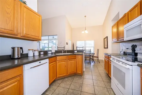 569 Burford Circle Davenport FL 33896