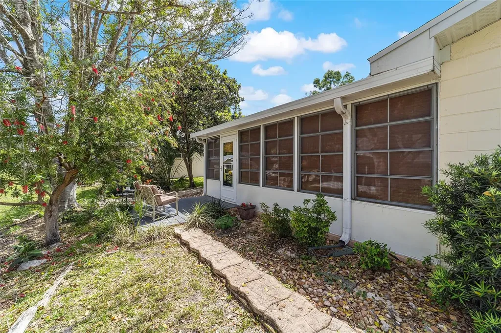 8819 SW 91st Place Ocala FL 34481