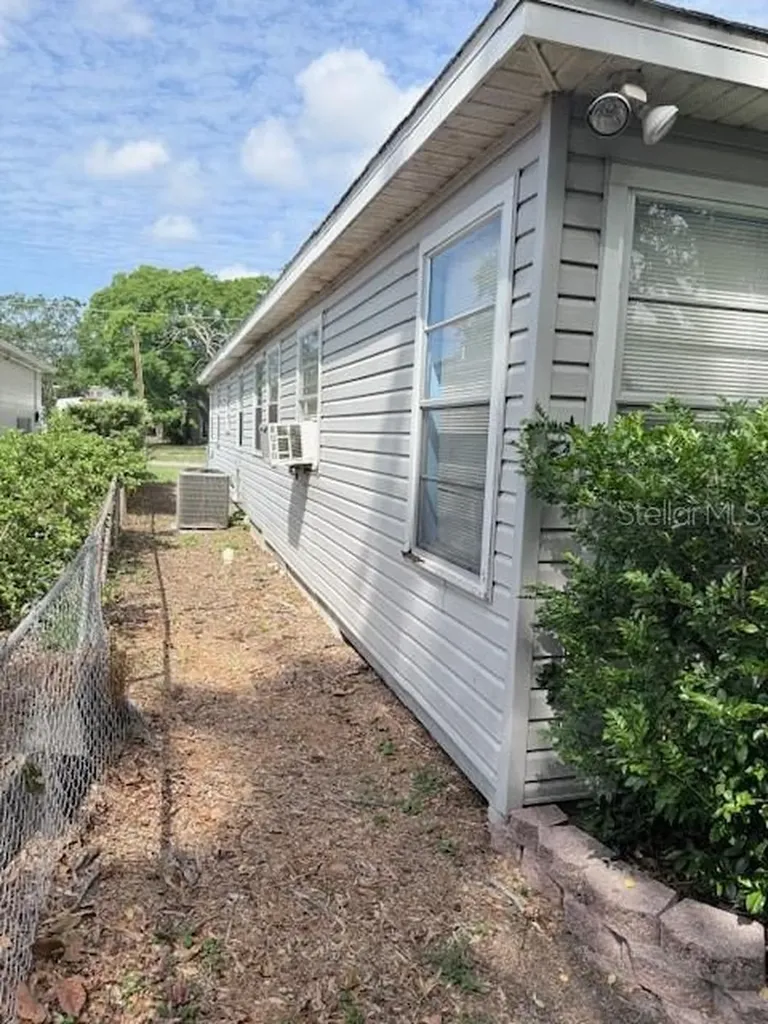212 S Bradford Avenue Tampa FL 33609