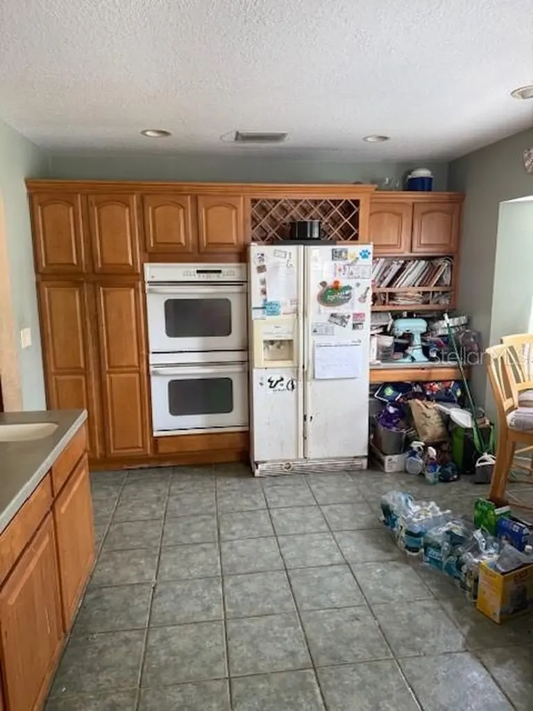 212 S Bradford Avenue Tampa FL 33609