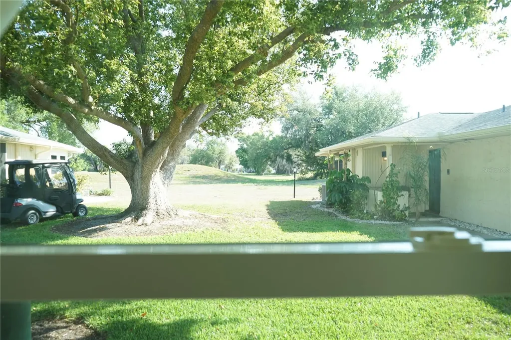 1901 Canterbury Lane Sun City Center FL 33573